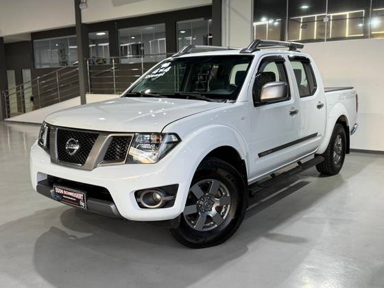 NISSAN FRONTIER 2.5 SV ATTACK 4X4 CD TURBO ELETRONIC DIESEL 4P AUTOMÁTICO NISSAN FRONTIER 2.5 SV ATTACK 4X4 CD TURBO ELETRONIC DIESEL 4P AUTOMÁTICO